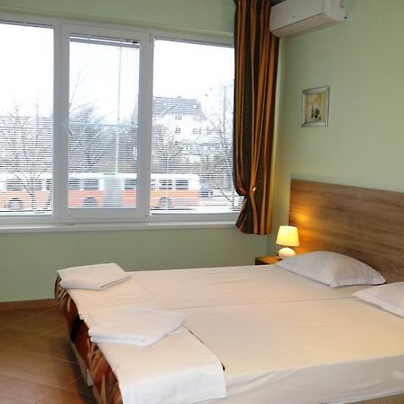 Guest Rooms Kom Sofia Room photo