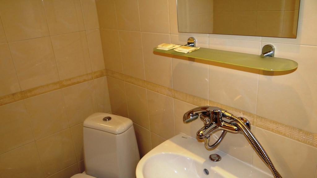 Guest Rooms Kom Sofia Room photo